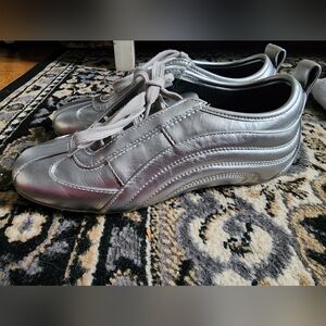 JW PEI Metallic SILVER SNEAKERS Y2K Futurism SIZE 7